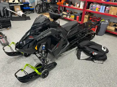 End of season Deal 2023 Polaris RMK Boost 165 x 2.75 1606miles(2600km) No missing lugs, but a couple...