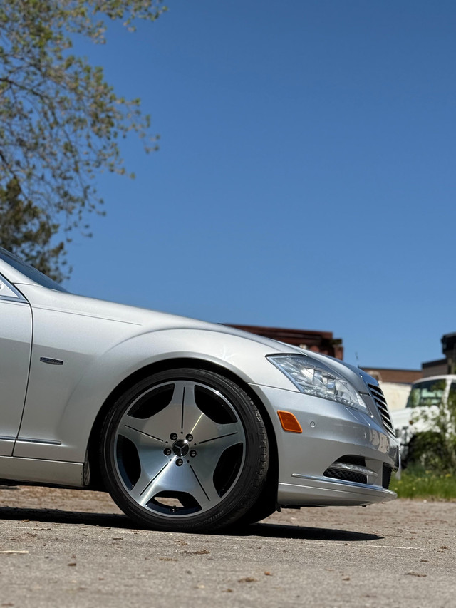 2012 Mercedes S550 4Matic LWB- V8 - 20” Monoblock  rims in Cars & Trucks in Oakville / Halton Region - Image 2