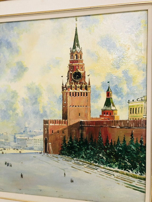 Oil Painting - famous Red Square in Moscow in Arts & Collectibles in Oshawa / Durham Region - Image 3