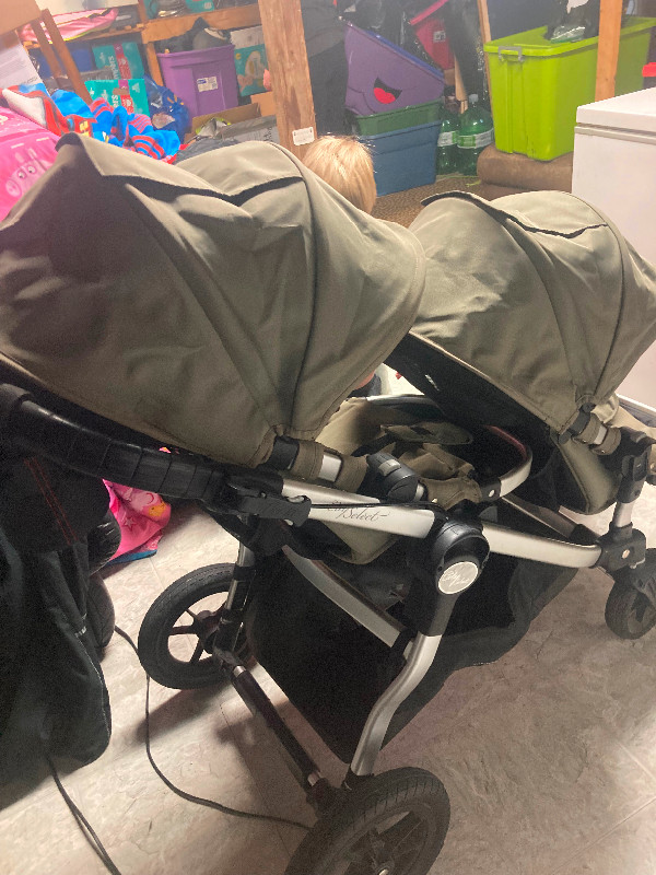 twin city select stroller 300 obo in Strollers, Carriers & Car Seats in Calgary - Image 2
