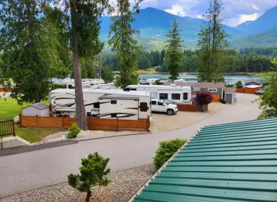 Balfour Resort & Marina Lot 12 Fully serviced lot with water, septic, 50 amp power. Located on the W...