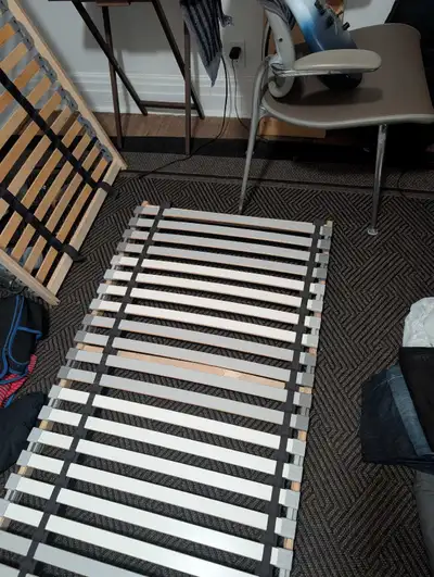 Free Bedframe, View more