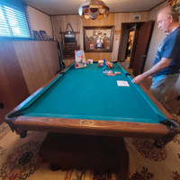 Reduced ! $900 Pool Table Slate ( must go ! )