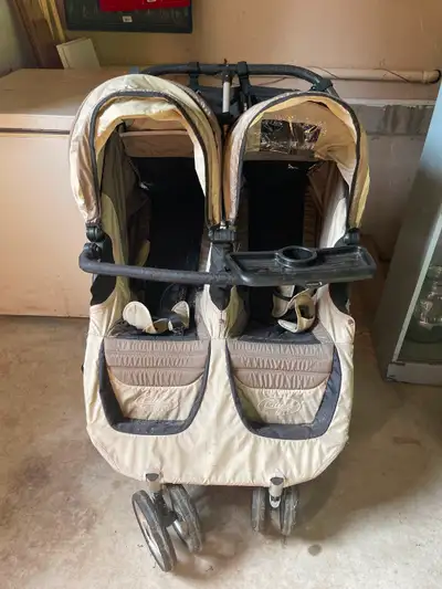 Double stroller good condition not needed anymore