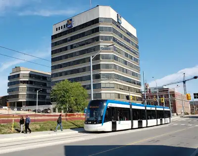 DOWNTOWN KITCHENER. 30 DUKE ST WEST TWO MONTHS FREE ON A 14-MONTH LEASE 11 foot ceilings! Directly o...