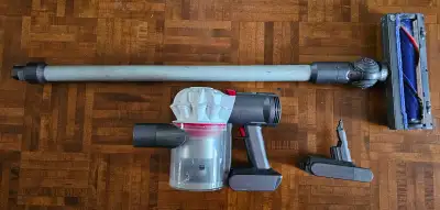 Dyson vacuum handheld Dewalt set up cleaner V7 with adapter, View more