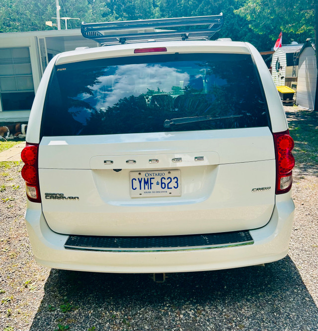2020 Dodge Caravan - Immaculate condition in Cars & Trucks in London - Image 3