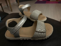Girl GEOX sandals silver leather size 29/11