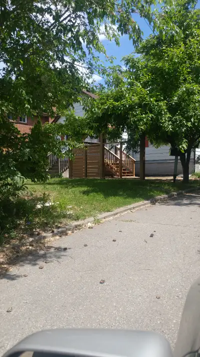 Main Floor House for Rent