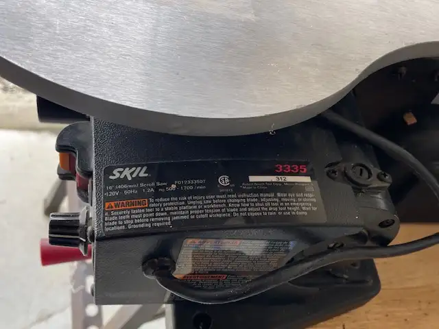 Skil 3335 Scroll Saw in Power Tools in Owen Sound - Image 3