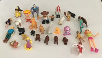 Figures lot 28