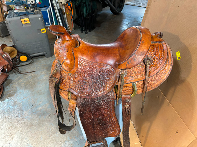 Western saddle in Equestrian & Livestock Accessories in Edmonton