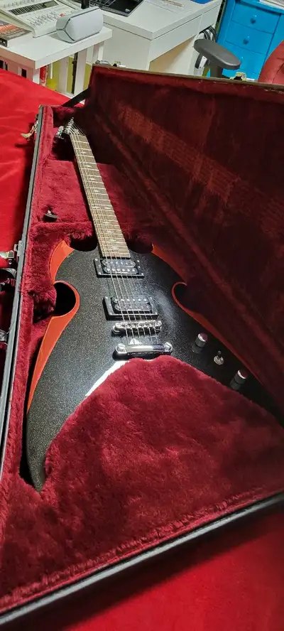 Silvertone Paul Stanley PSAP2 + Hardshell Case a, View more
