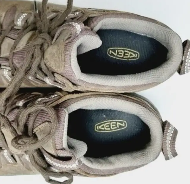 Women’s KEEN Targhee Il Waterproof Leather Hiking Shoe Sz 7 in Men's Shoes in Kitchener / Waterloo - Image 6