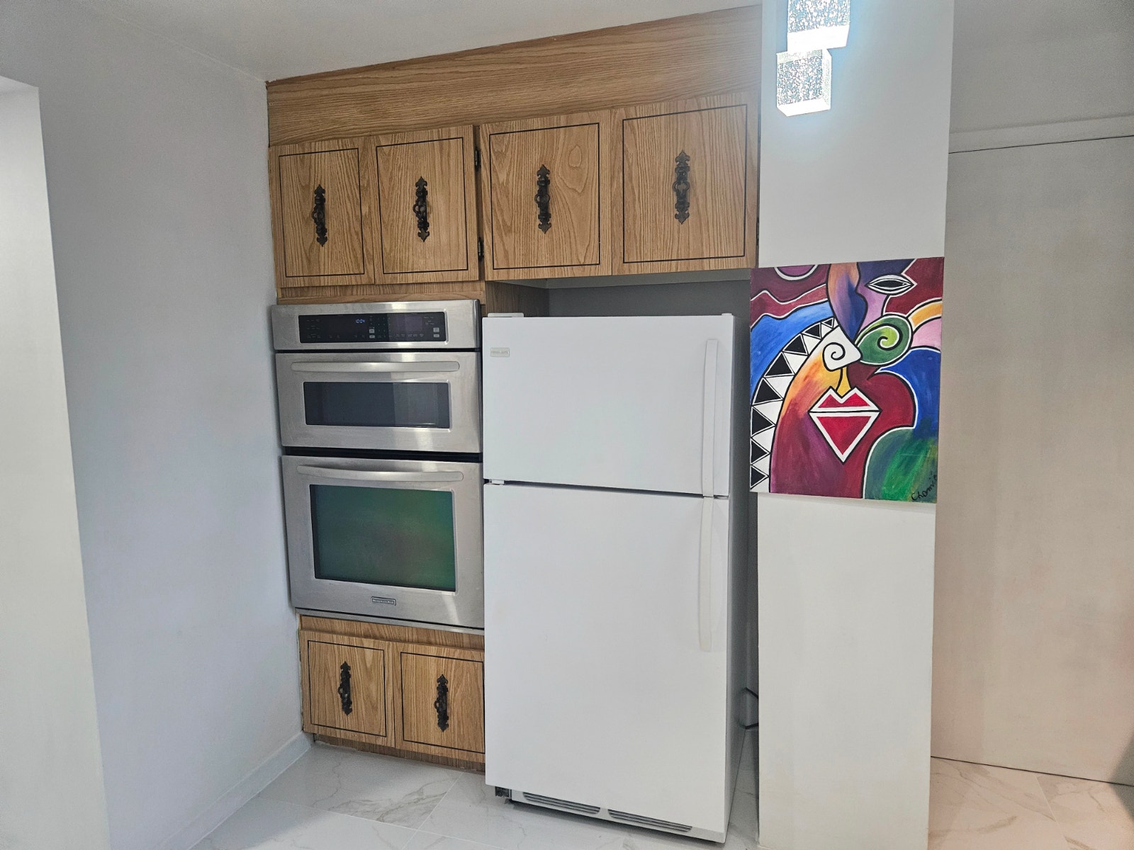 Superbe 3 1⁄2 rénové - Tout inclus (Électros, Chauffage, Élect — photo 2