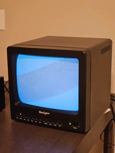 Nuvispec CCTV black and white CRT 9", View more
