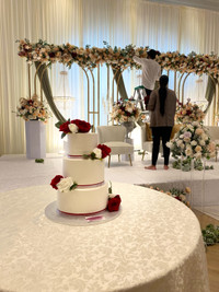 Wedding cake Halton GTA beautiful delicious cakes 