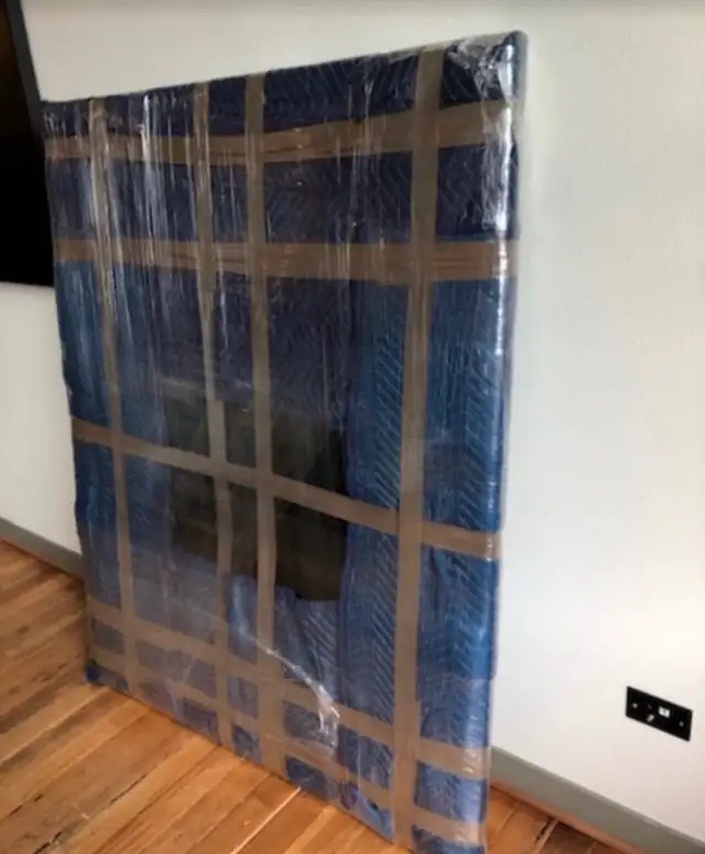 kanata movers  & junk removal & last minute63347531241475124
