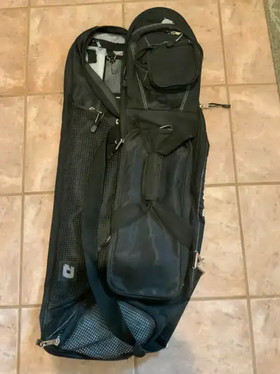 DeMarini Baseball/Softball Equipment Bag – Excellent Condition, View more
