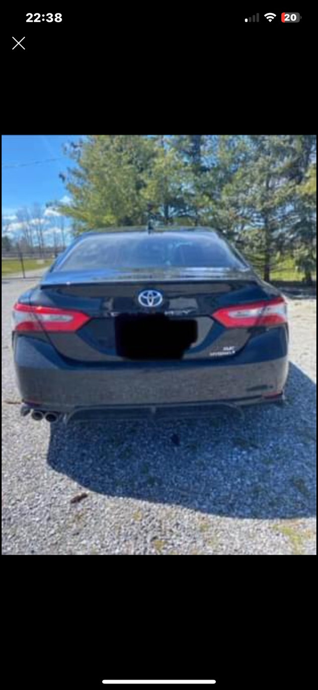 Toyota Camry Hybrid in Cars & Trucks in St. Catharines