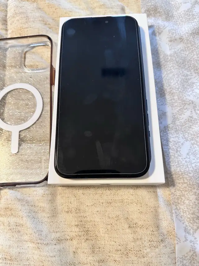 iPhone 15 plus 559281030447779842