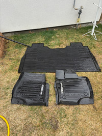 FORD F-150 RUBBER MATTS 2023