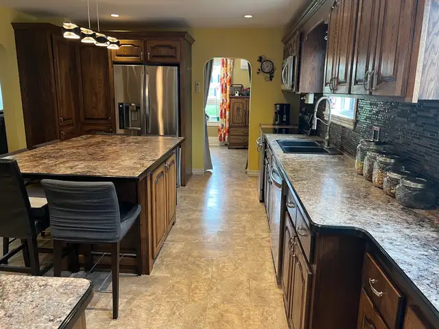 4 bedroom executive house for rent in Long Term Rentals in Bridgewater - Image 7