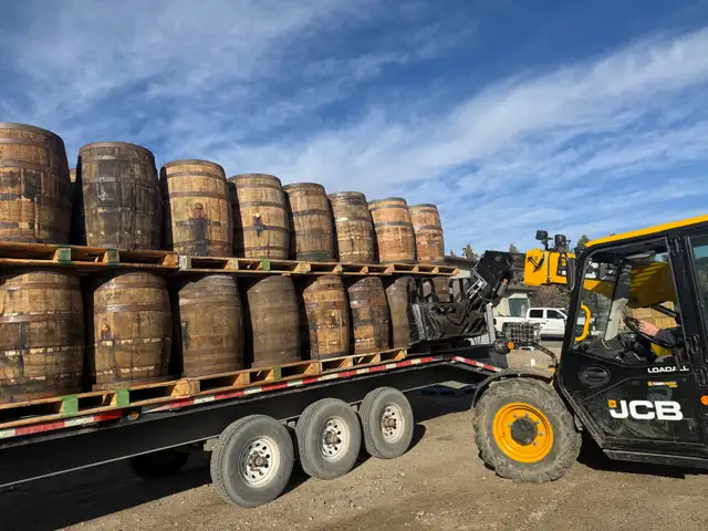 whiskey barrels in Outdoor Décor in Lethbridge - Image 3