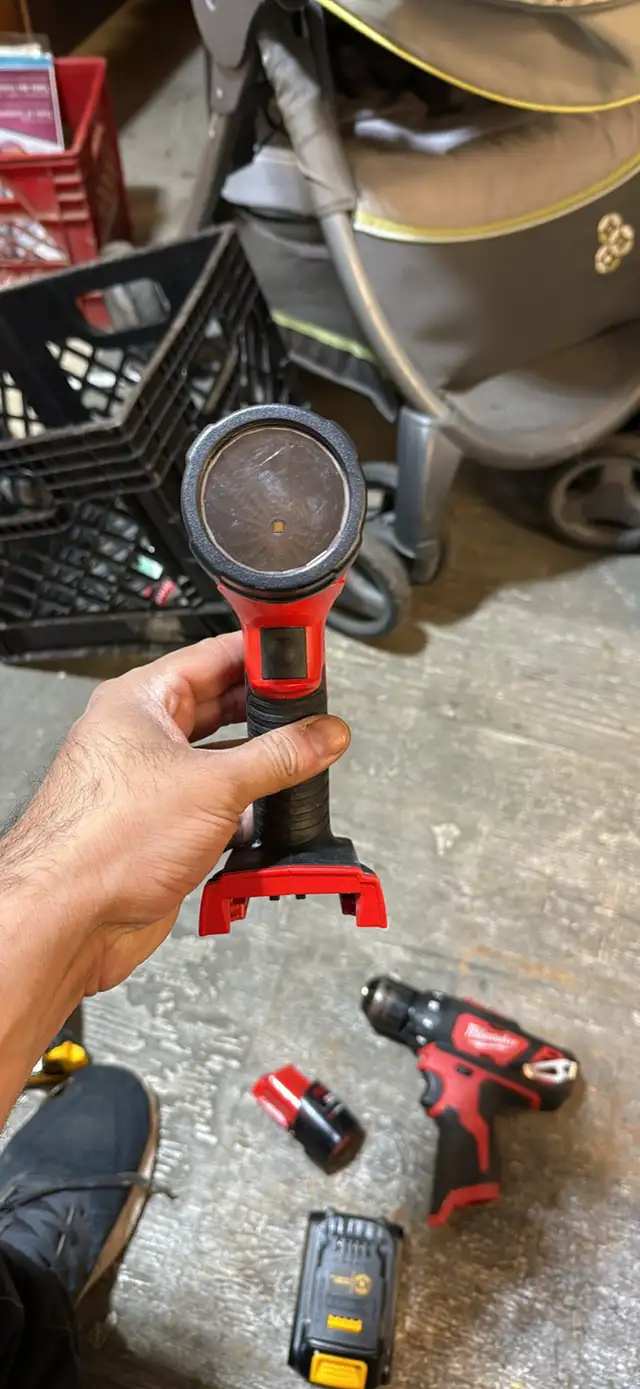 Milwaukee M12 Spotlight in Power Tools in London - Image 3