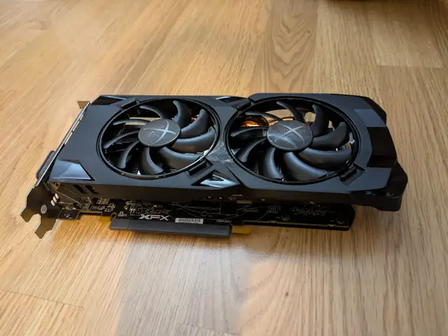 Radeon graphic card487711307958865922