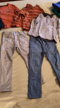 Lot vêtements garçon 5 ans (15 morceaux)