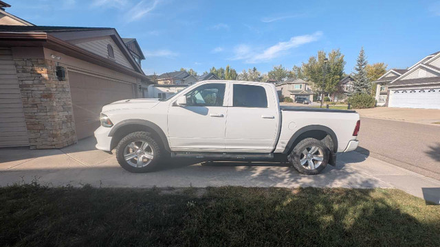 2014 Dodge Ram 1500 in Cars & Trucks in Calgary - Image 3