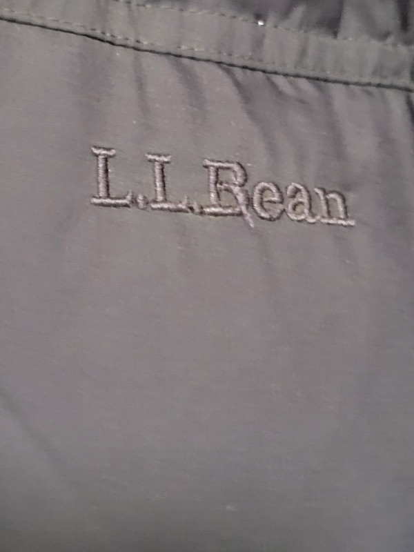 Men’s LL Bean Down Winter Jacket – Size M in Men's in Cole Harbour - Image 2