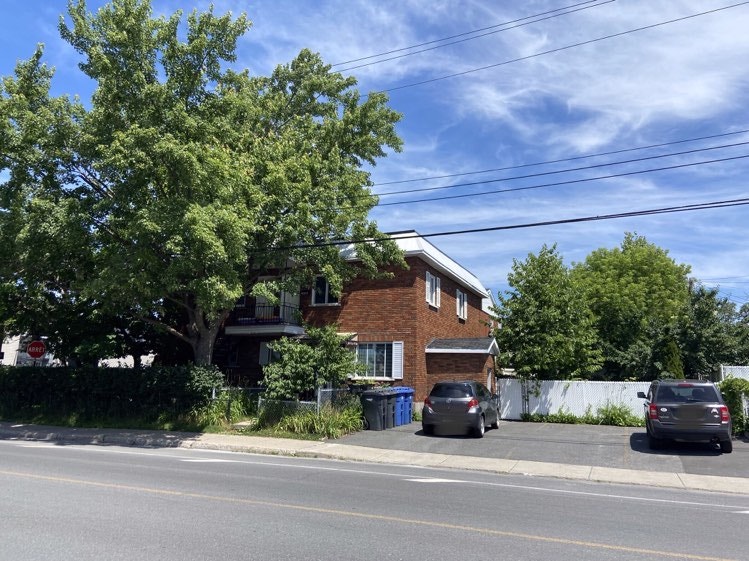 3 ½ rezdechaussée rue Laurier à Longueuil Locations longue durée