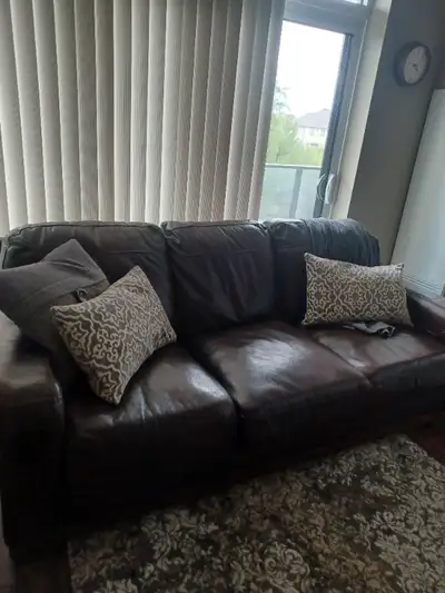Brown Leather Sofa. Smoke and pet free home. Purchased at St. Jacobs Furniture House. Great conditio...