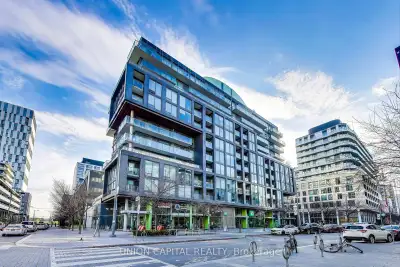 Furnished 1-Bed Penthouse Condo for Rent - Lake View