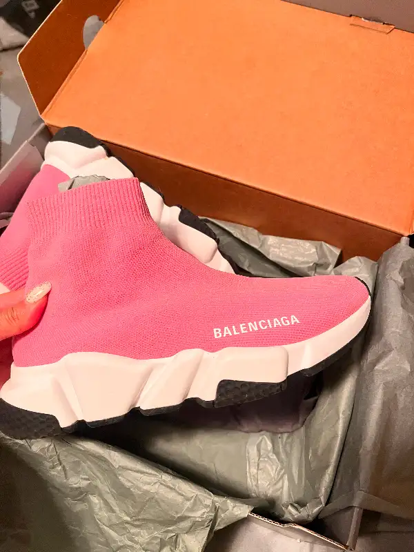 Balenciaga sneaker size 3562863736923906121