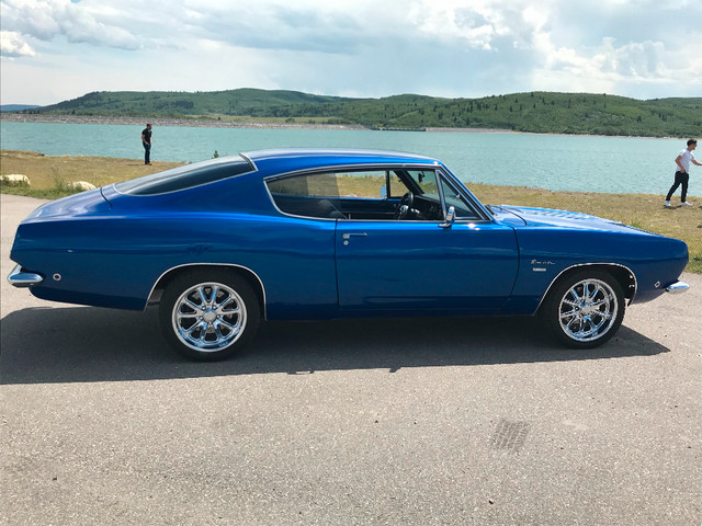 Barracuda Fast Back in Classic Cars in Calgary - Image 2