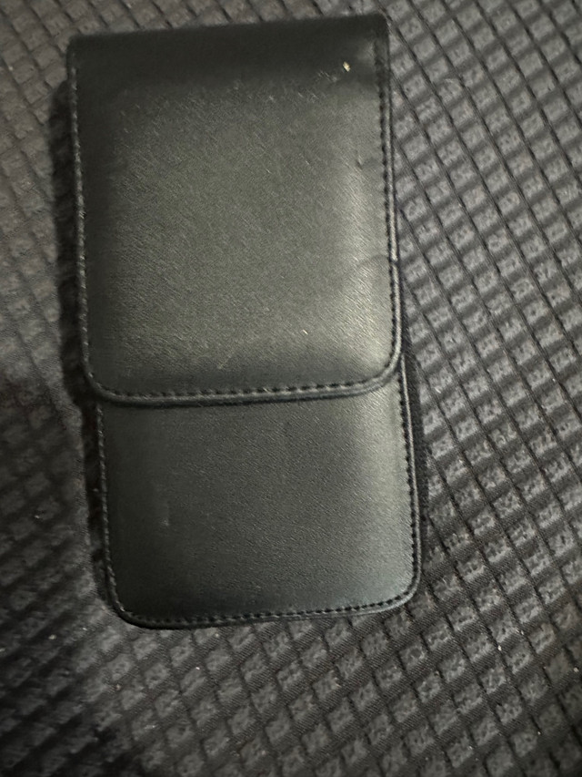NEW: Leather Phone Case in Cell Phone Accessories in La Ronge - Image 3