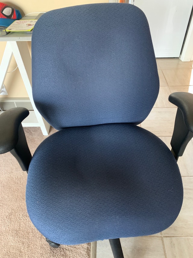 Free office chair Free Stuff Edmonton Kijiji