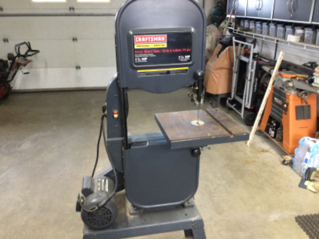 14" Band Saw Craftsman in Power Tools in Sudbury
