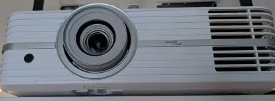 Optima UHD50, View more