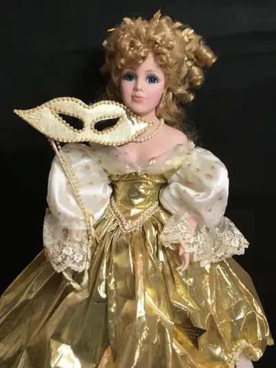 21" 96 BELINDA GOLDEN EATON XMAS  BEAUTY DOLL ORIGINAL BOX, COA, View more