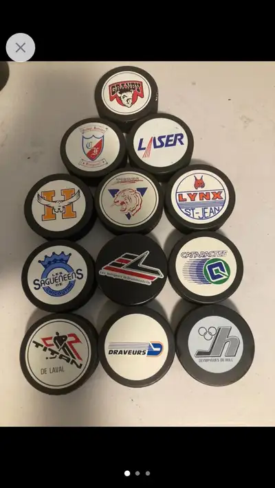 Hockey pucks  rare set, View more