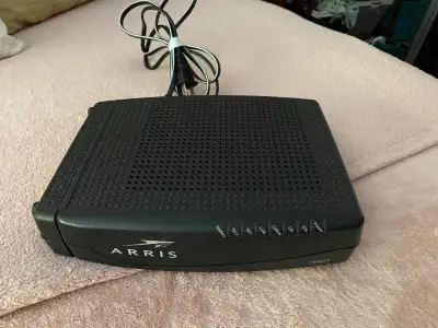 RECEIVERS & MODEM - ARRIS MODEM / 4250HD / 8642HD, View more