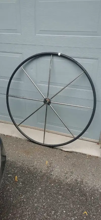 Barre a roue de voilier 42" de marque Lewmar compatible avec un arbre de roue de 1 pouce (taper shan...