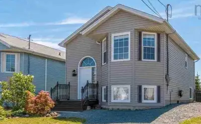 EASTERN PASSAGE HOUSE FOR RENT, 3 BR, 2 Bath + Den/Office. Beautiful area of Eastern Passage. Close...