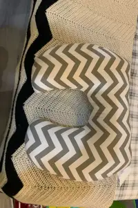 Jolly Jumper Baby Sitter / nursing Cushion,Grey Chevron