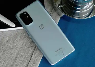 OnePlus8T, View more
