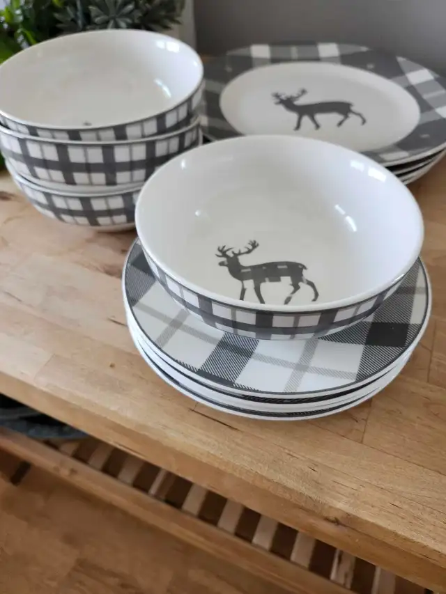 Plaid and Deer Dish Set477289842916741121